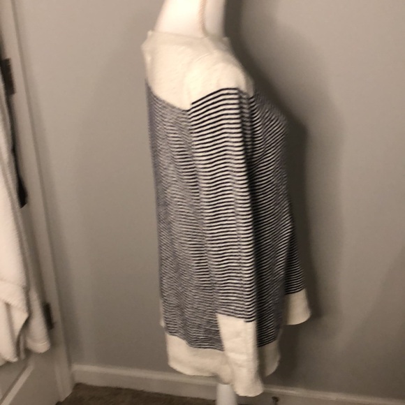 LOFT White and Blue Crew Neck Sweater - Picture 5 of 10